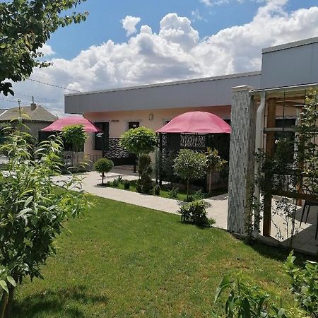 Brize Guest House Tuzla Exterior foto